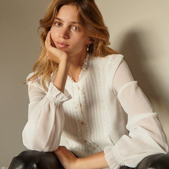 Aritzia Fiji blouse - Picture 1 of 8